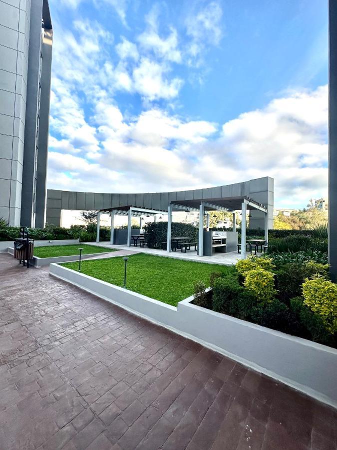 Entire Luxurious Apartment In Shopping Mall Mexico City Exteriör bild