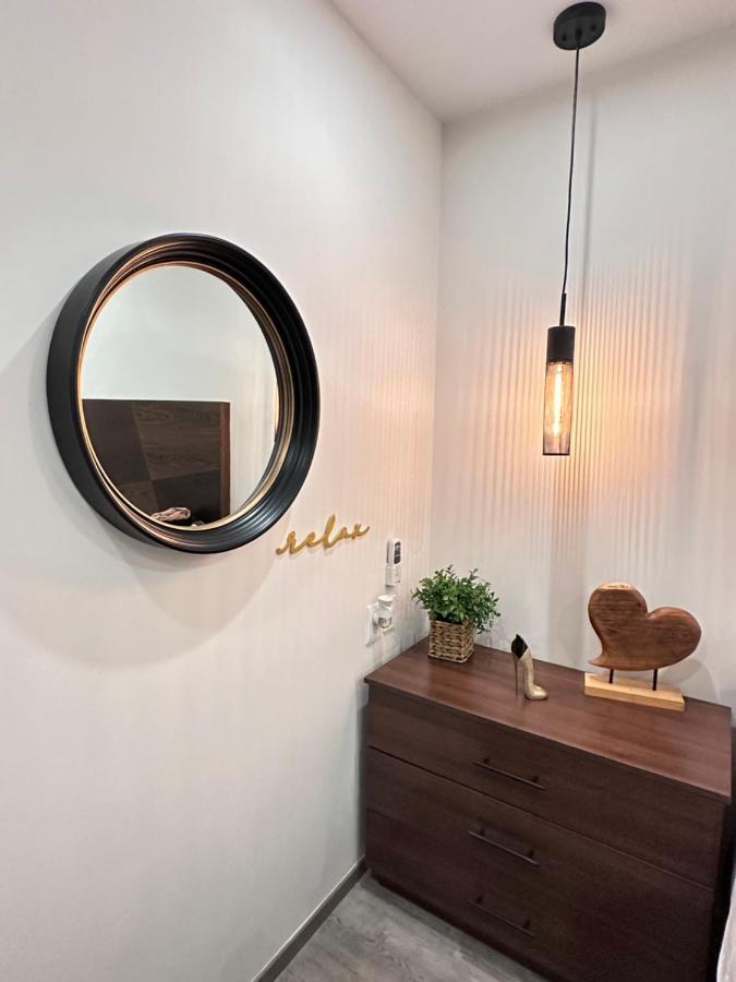 Entire Luxurious Apartment In Shopping Mall Mexico City Exteriör bild