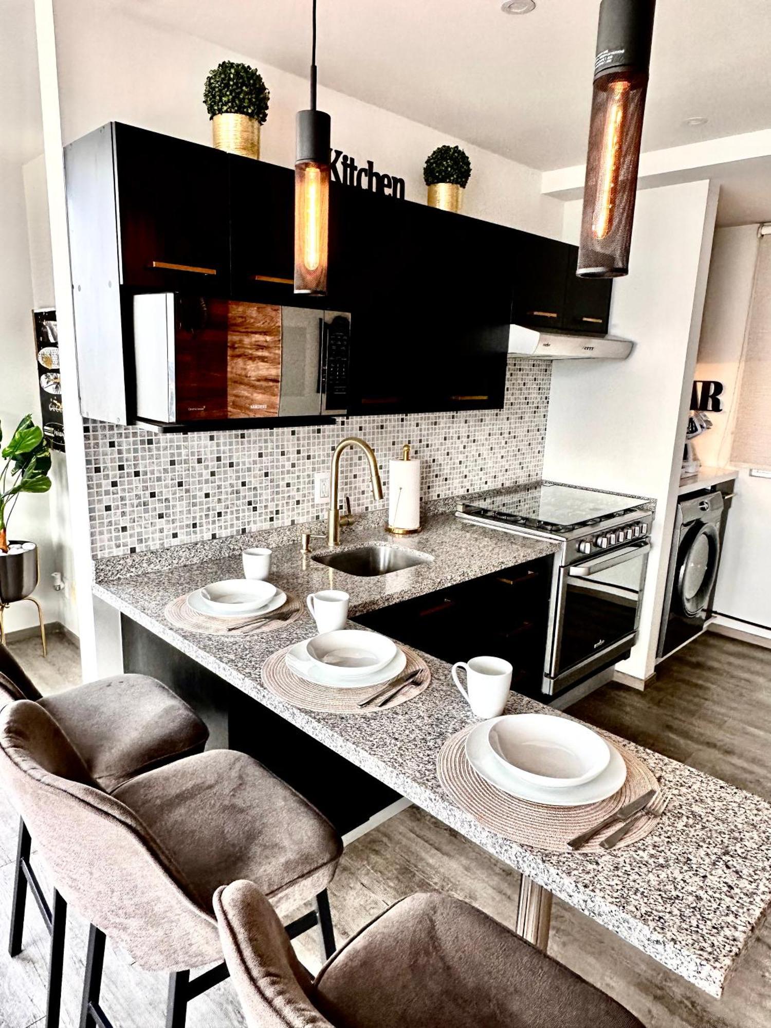 Entire Luxurious Apartment In Shopping Mall Mexico City Exteriör bild